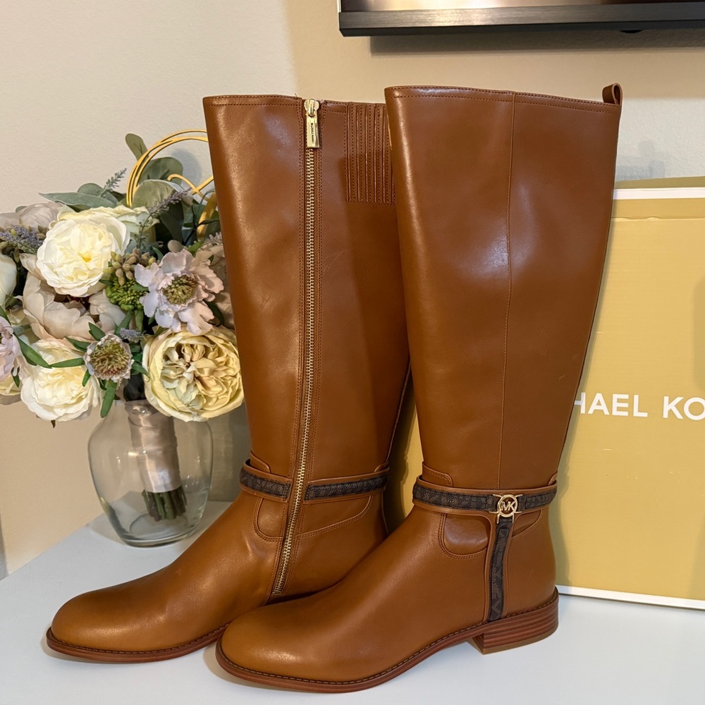 Michael Kors Mindy Leather and Signature Logo Boot Brown - Women’s size 10